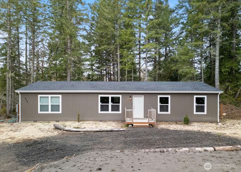 650 Wilson Way Grapeview WA 98546