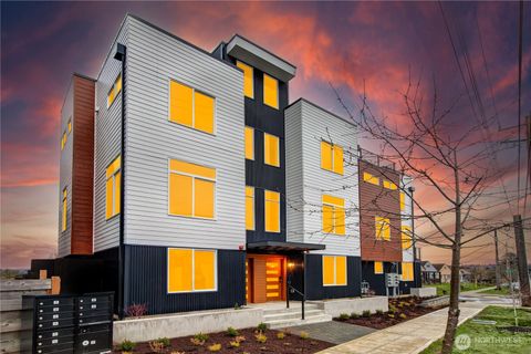 Photo of 7560 43rd Avenue S, Seattle, WA 98118 (MLS # 2461673)