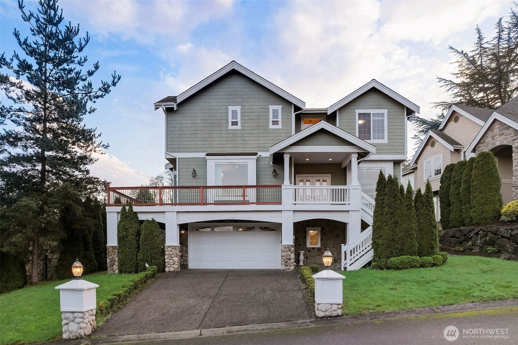 17411 NE 39th Court NE