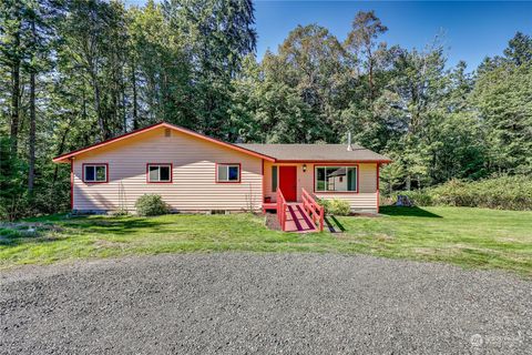1272 NE Hostmark Street Poulsbo WA 98370