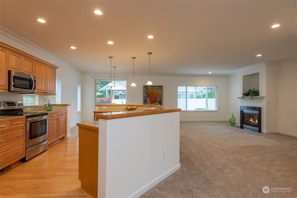 Photo of 31804 48th Circle SW #4A, Federal Way, WA 98023 (MLS # 2174051)