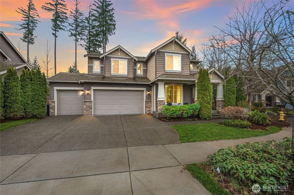 Photo of 11025 243rd Avenue NE, Redmond, WA 98053 (MLS # 2472525)