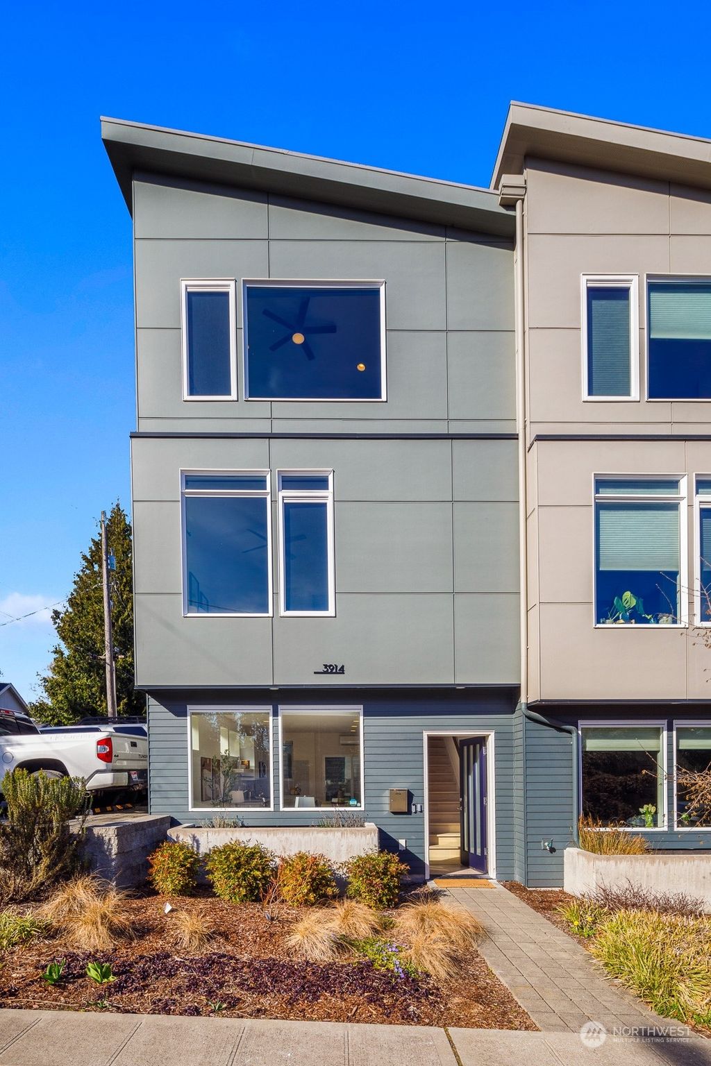 Photo of 3914 SW Brandon Street, Seattle, WA 98136 (MLS # 2207931)