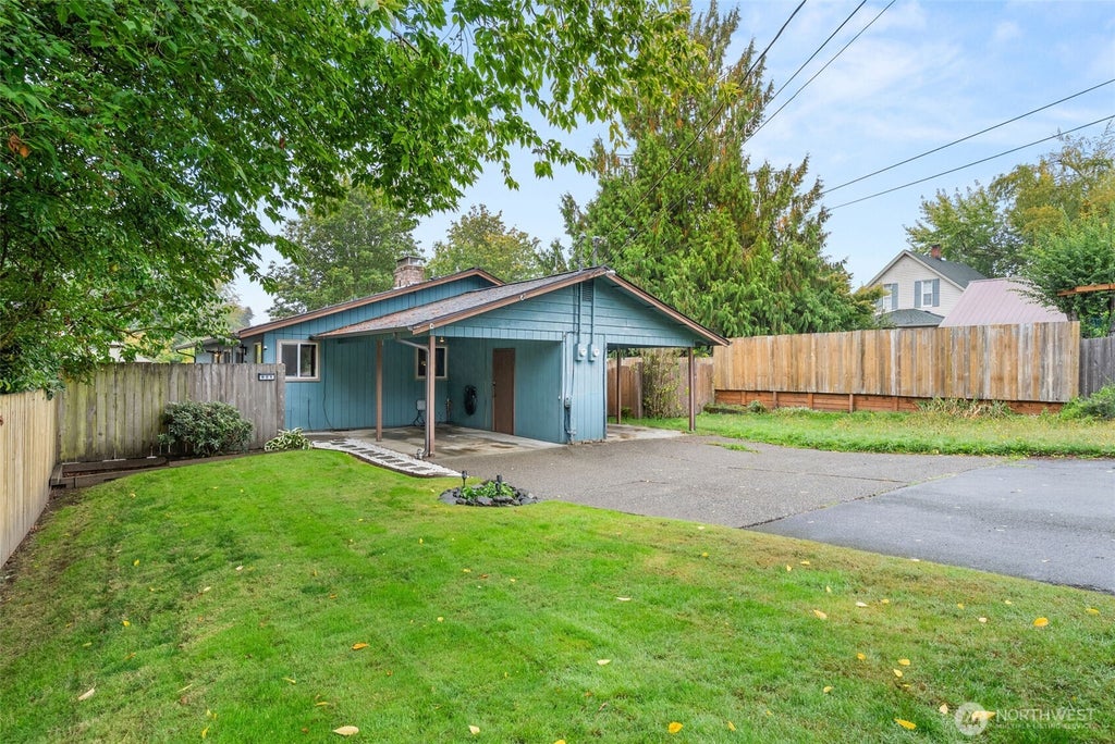 Photo of 921 923 Central Street NE, Olympia, WA 98506 (MLS # 2588513)
