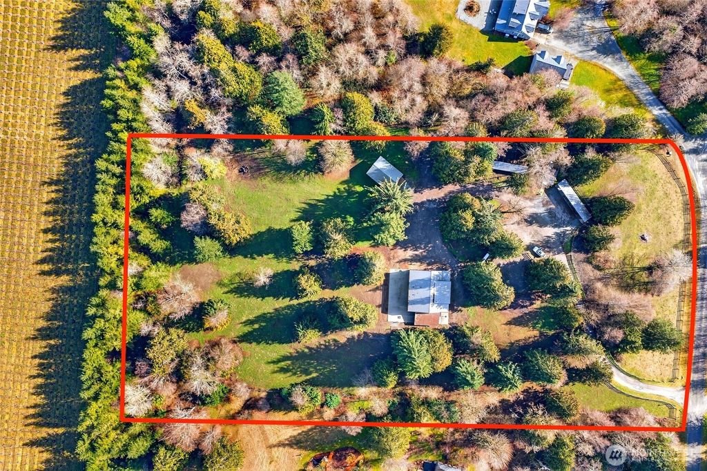 Photo of 8349 Birdsview Meadows Lane, Concrete, WA 98237 (MLS # 2517551)