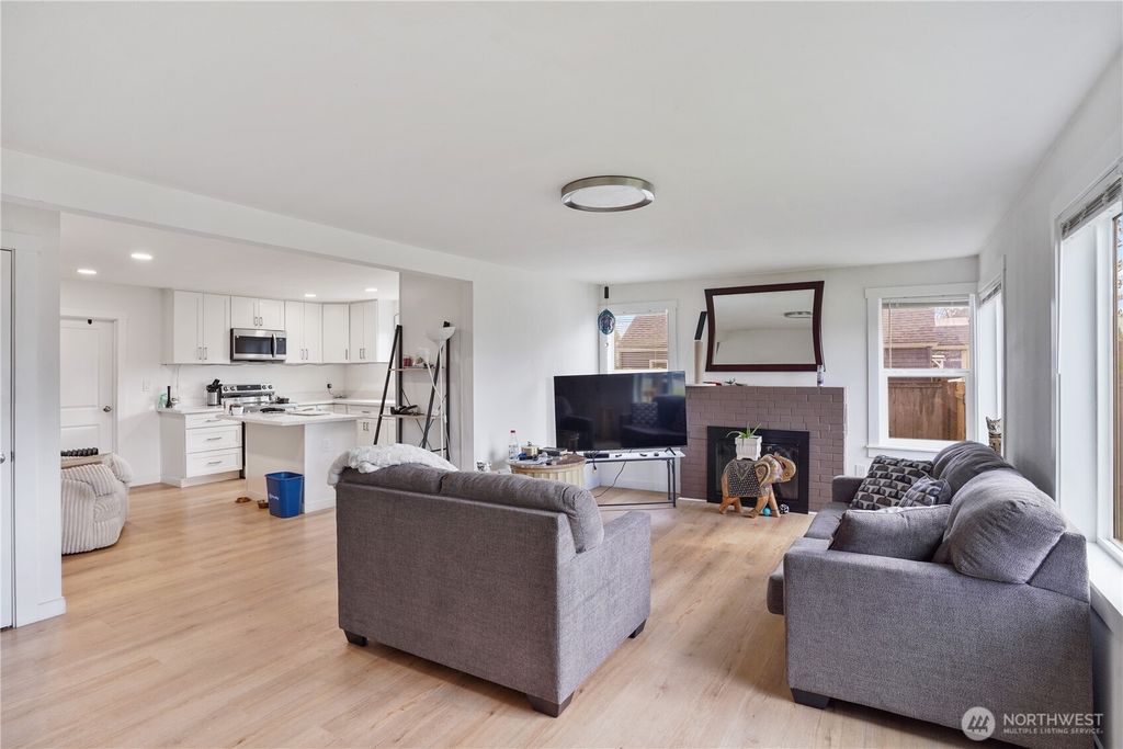 Photo of 1119 S 63rd St St, Tacoma, WA 98404 (MLS # 2494037)