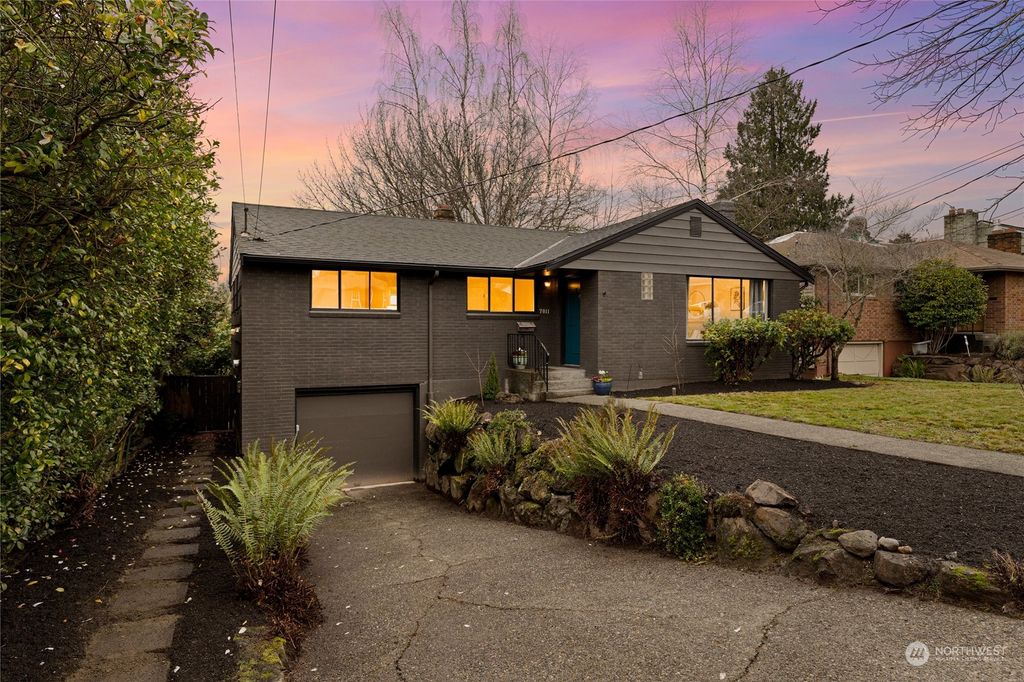 Photo of 7011 42nd Avenue NE, Seattle, WA 98115 (MLS # 2319845)