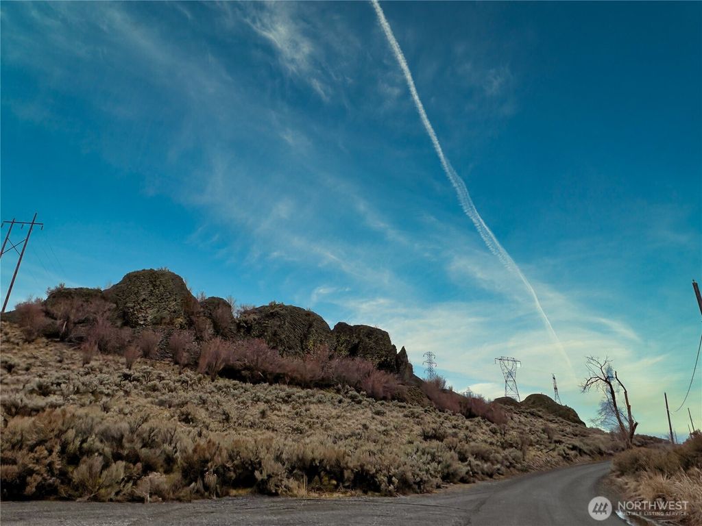 Photo of 22099 tbd Pleasant Valley Road NE, Grand Coulee, WA 99133 (MLS # 2459136)