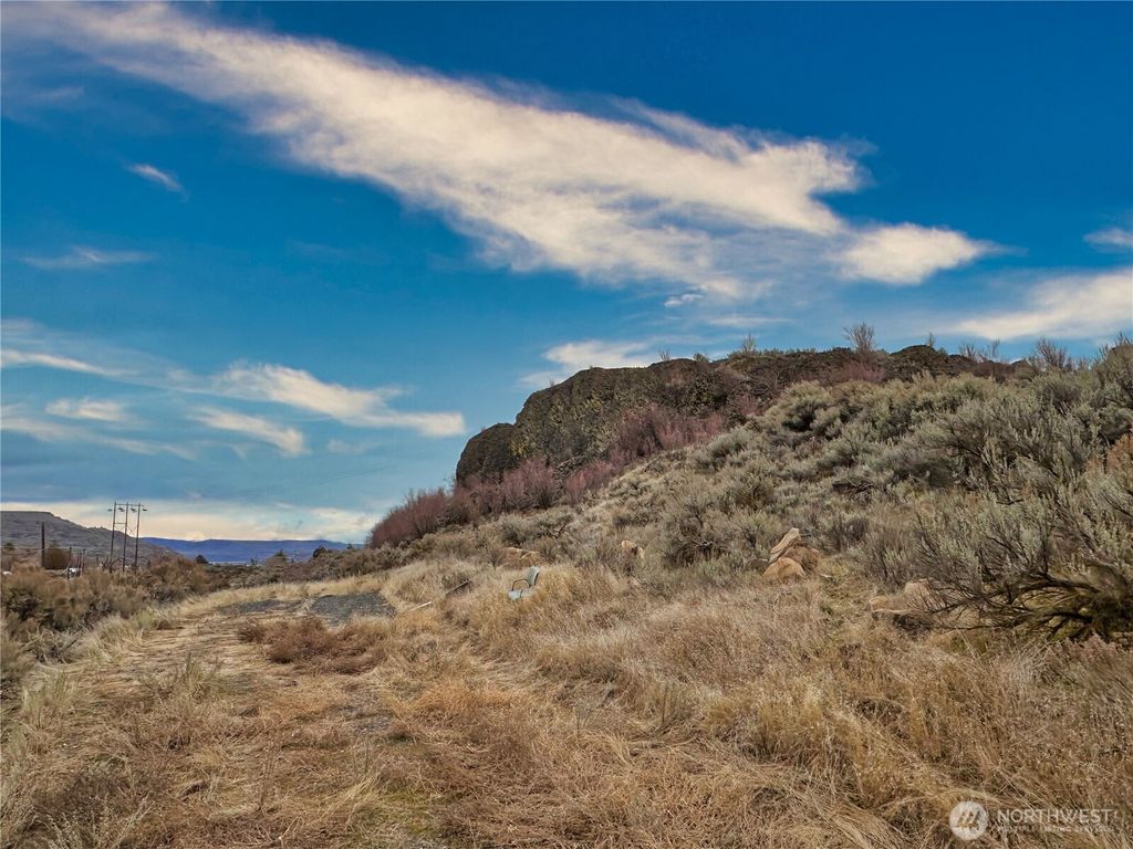 Photo of 22099 tbd Pleasant Valley Road NE, Grand Coulee, WA 99133 (MLS # 2459136)