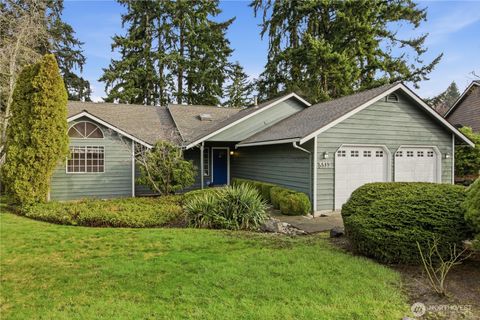Photo of 5512 Lakeland Hills Way SE, Auburn, WA 98092 (MLS # 2481736)