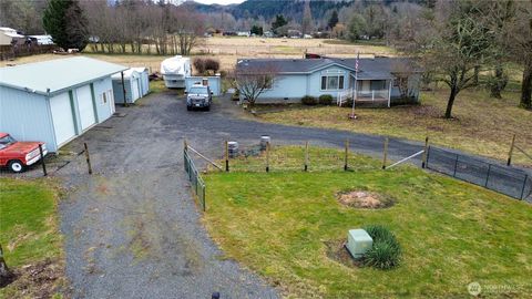 136 Mule Drive Glenoma WA 98336