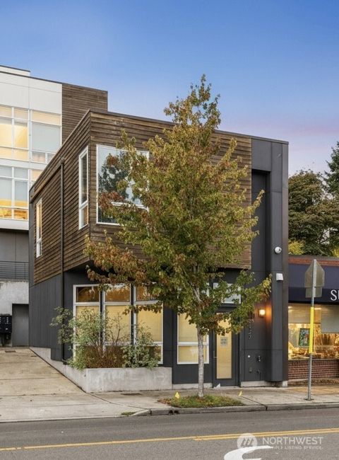Photo of 7327 35th Avenue NE, Seattle, WA 98115 (MLS # 2442329)