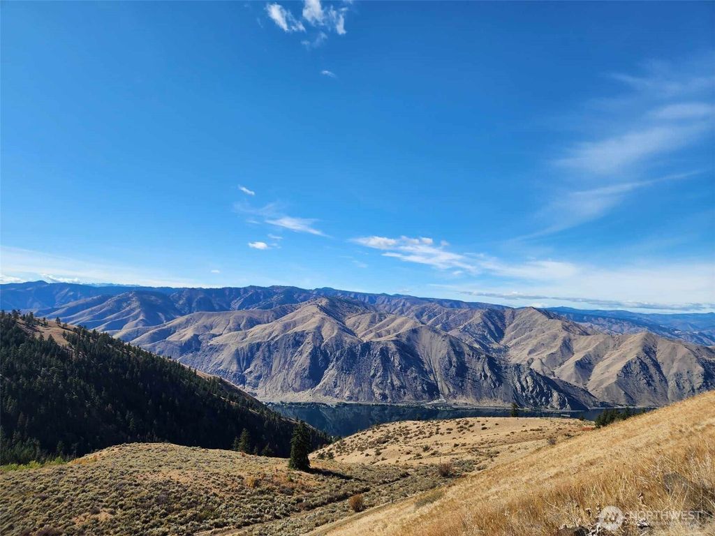 Photo of 1 XX Redfield Road, Waterville, WA 98858 (MLS # 2486104)