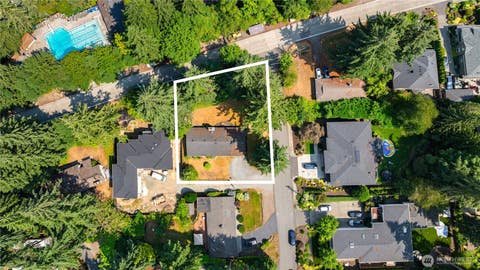 Photo of 10466 SE 19th Street, Bellevue, WA 98004 (MLS # 2565938)