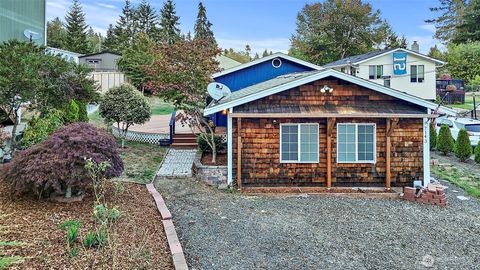 Photo of 7143 SE Grant Street, Port Orchard, WA 98366 (MLS # 2440757)