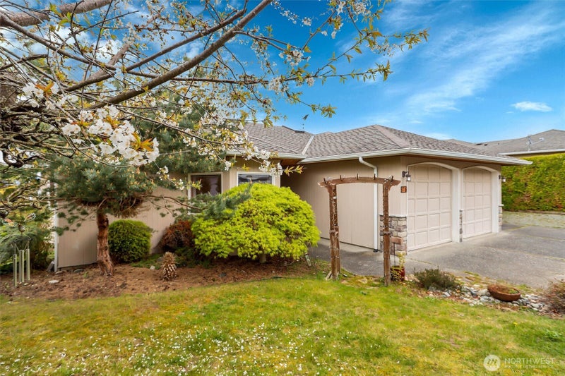876 Rocky Point Drive
