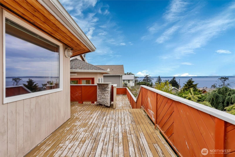 876 Rocky Point Drive