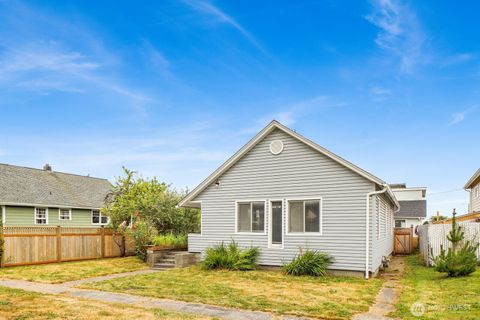 Photo of 1273 4th Street #1 & 2, Blaine, WA 98230 (MLS # 2410707)
