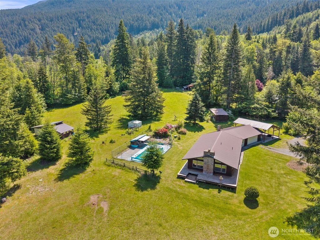 Photo of 155 Bonell Road, Randle, WA 98377 (MLS # 2517775)