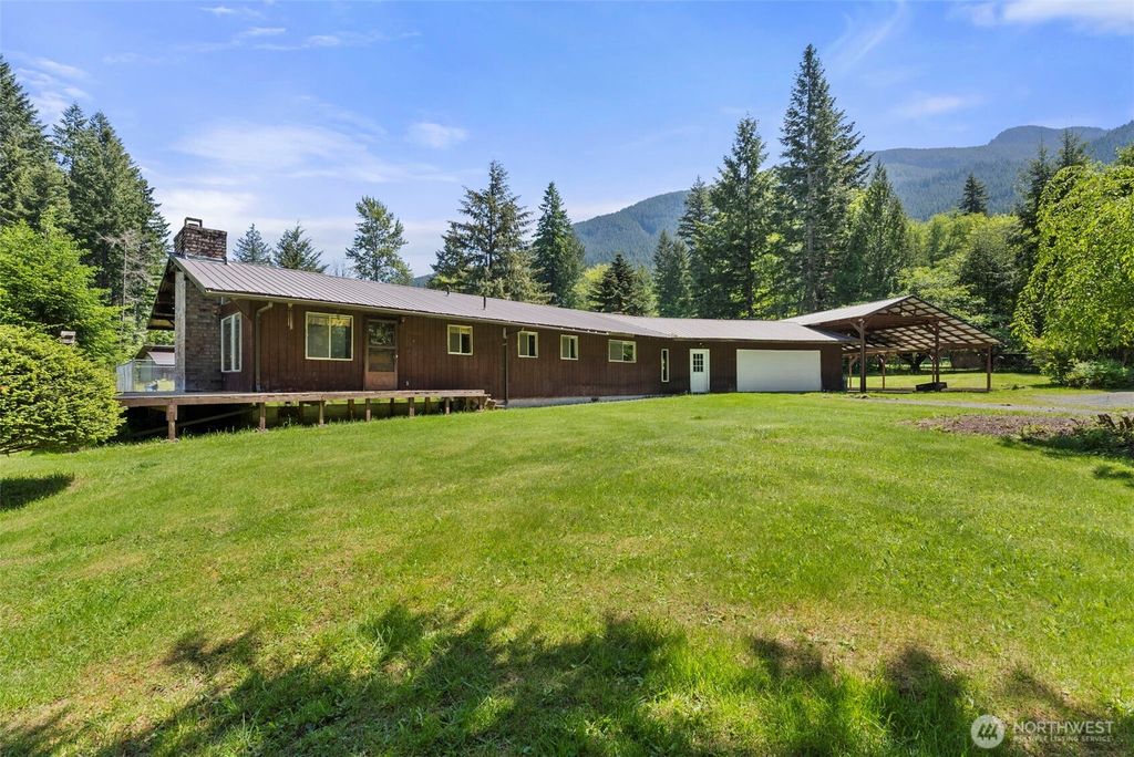 Photo of 155 Bonell Road, Randle, WA 98377 (MLS # 2517775)