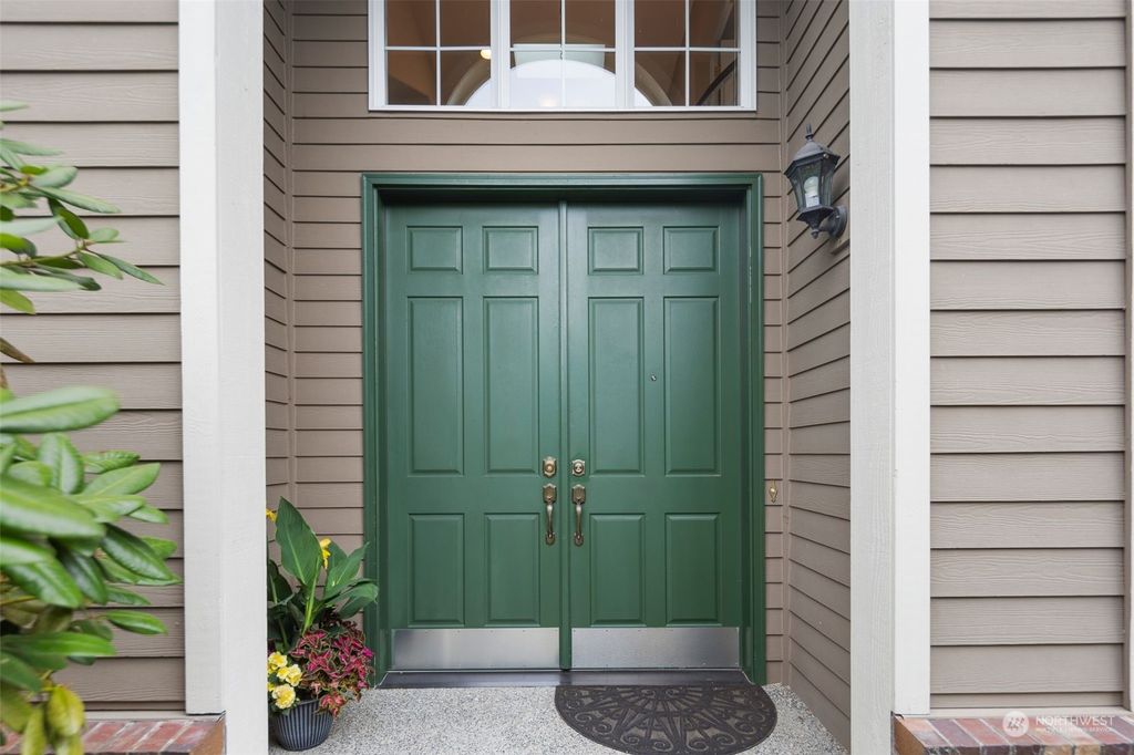 Photo of 19228 85th Avenue NE, Bothell, WA 98011 (MLS # 2262700)