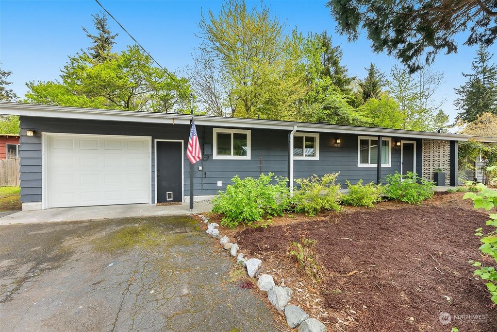 Photo of 15840 14th Ave Ave SW, Burien, WA 98166 (MLS # 2234795)