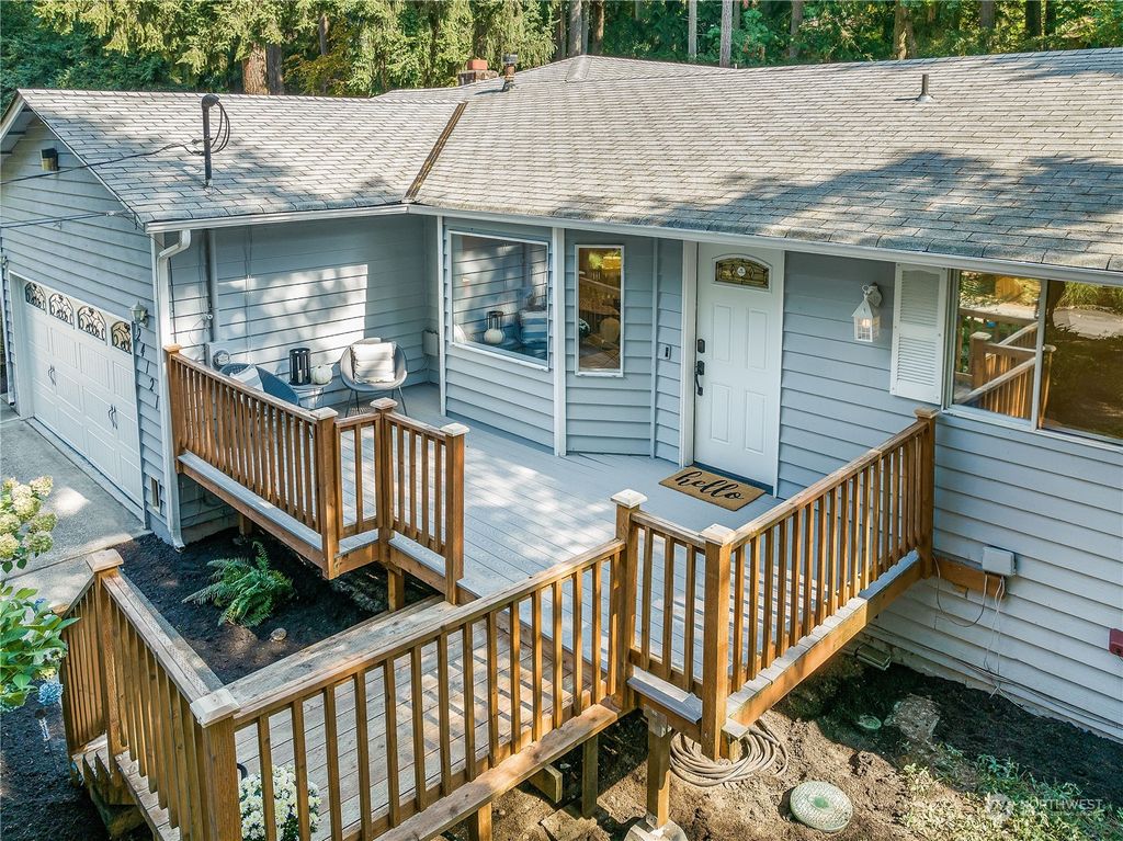 Photo of 24121 6th Place W, Bothell, WA 98021 (MLS # 2153440)