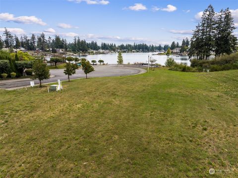 1828 176th Avenue E Lake Tapps WA 98391