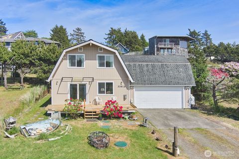 Photo of 33612 I Street, Ocean Park, WA 98640 (MLS # 2373855)