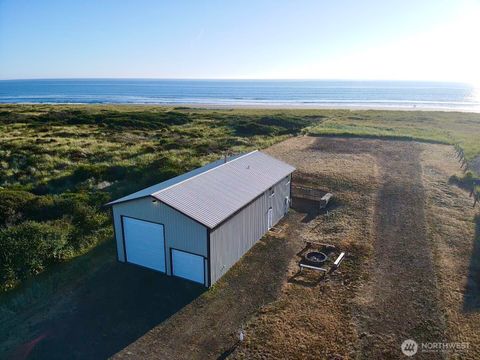 2081 S Grey Gull Lane S Westport WA 98595