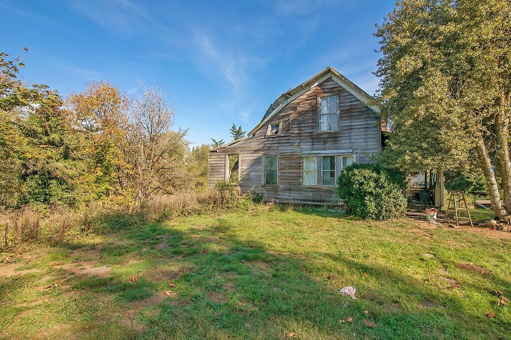 Photo of 404 Johnson Spur Road, Kalama, WA 98625 (MLS # 2596954)
