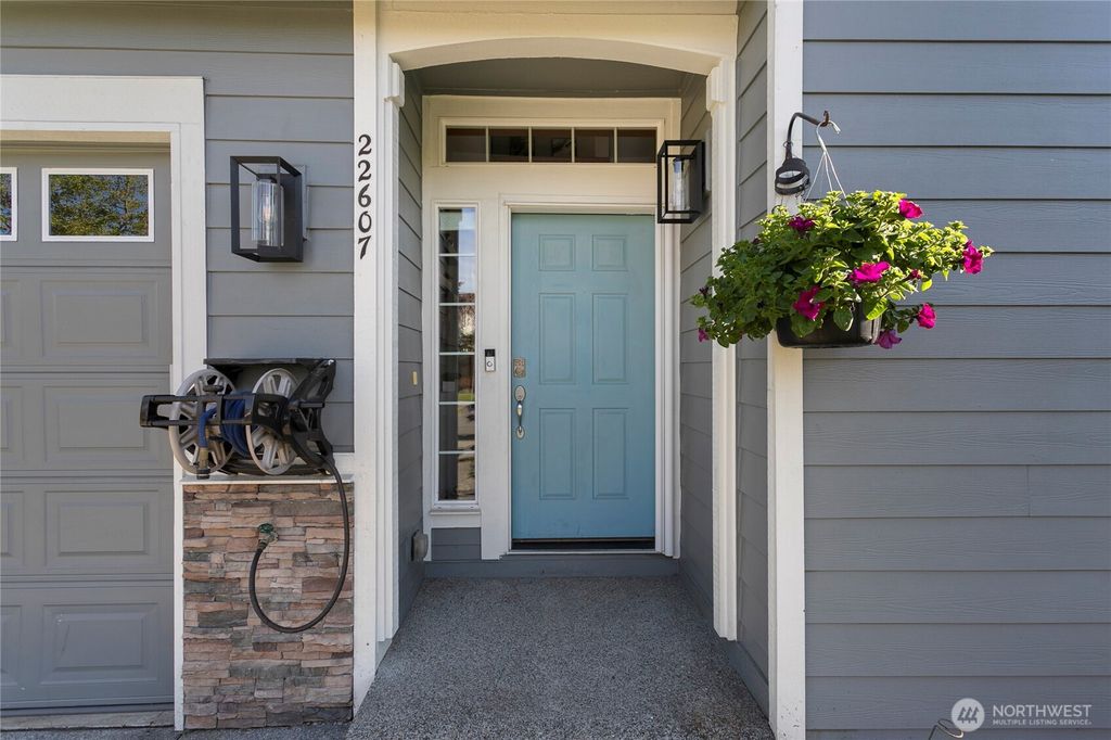 Photo of 22607 SE 271ST Street, Maple Valley, WA 98038 (MLS # 2368408)