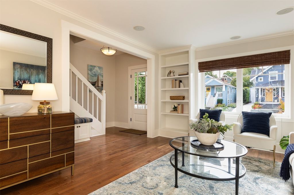 Photo of 820 W Armour Street, Seattle, WA 98119 (MLS # 2168350)