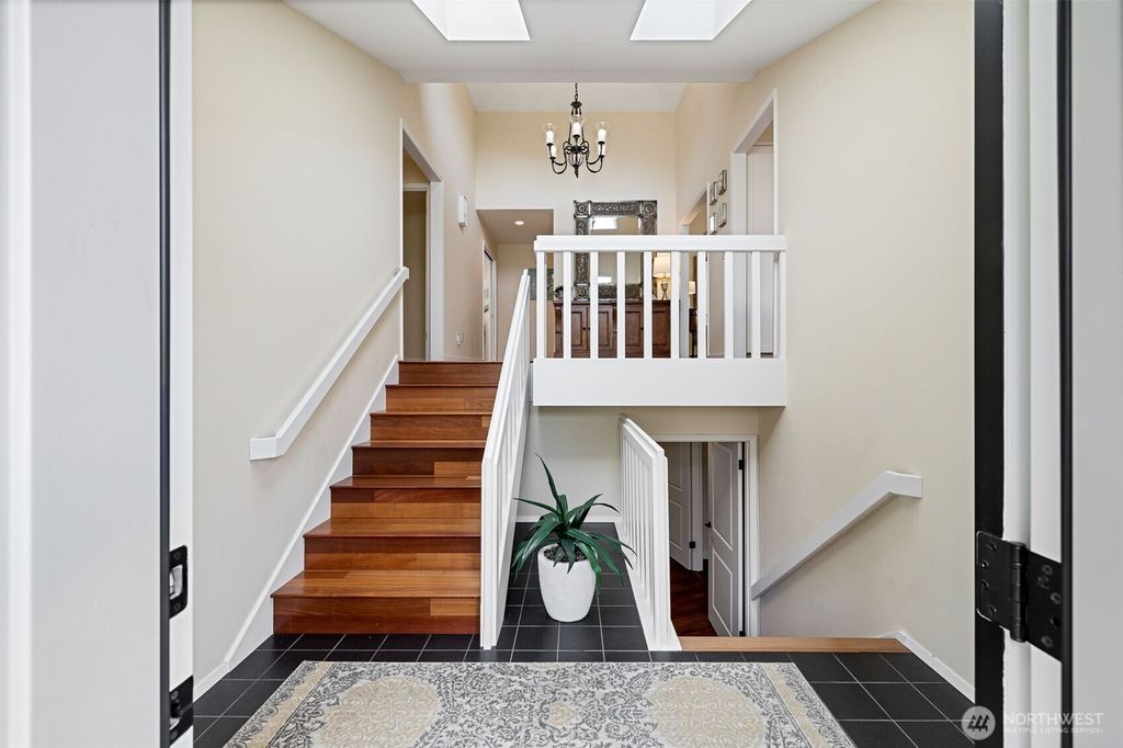 Photo of 10321 NE 201st Place, Bothell, WA 98011 (MLS # 2363729)