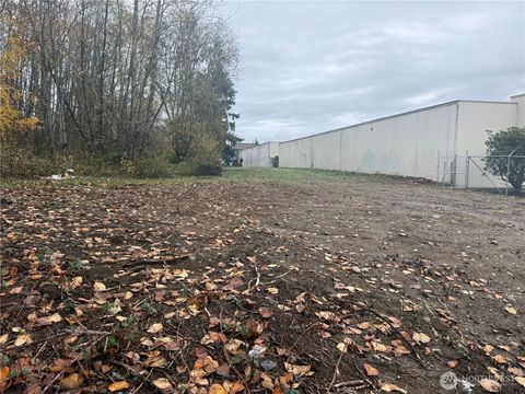 25002 104th Avenue SE Kent WA 98030