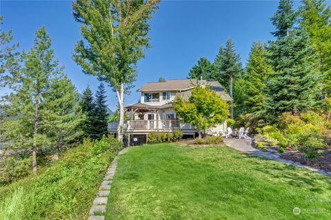 A home in Packwood