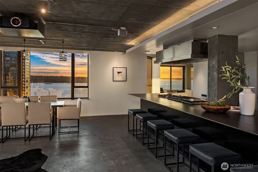 Photo of 2201 3rd Avenue #2601, Seattle, WA 98121 (MLS # 2456031)