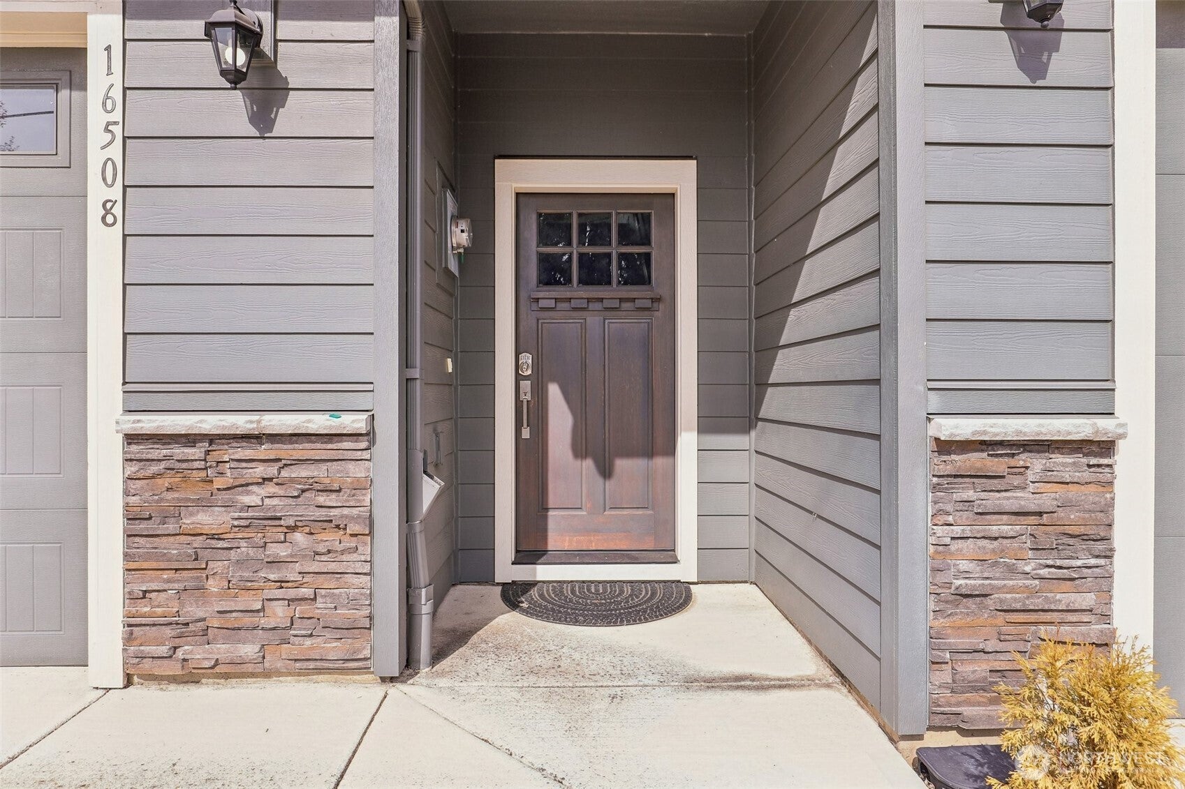 16508 SE 39th Street