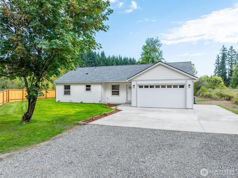 Photo of 903 Byham Road, Winlock, WA 98596 (MLS # 2427045)