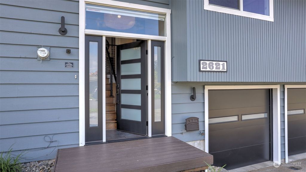 Photo of 2621 NE 24th Street, Renton, WA 98056 (MLS # 2233775)