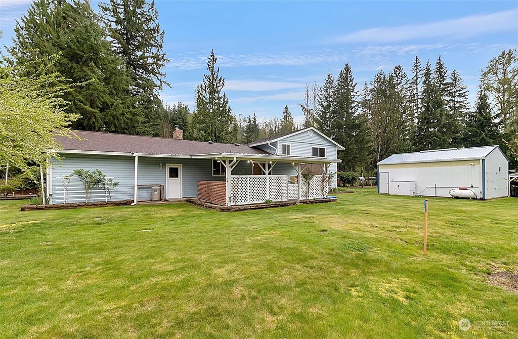 Photo of 20015 Silverton Way, Granite Falls, WA 98252 (MLS # 2062188)