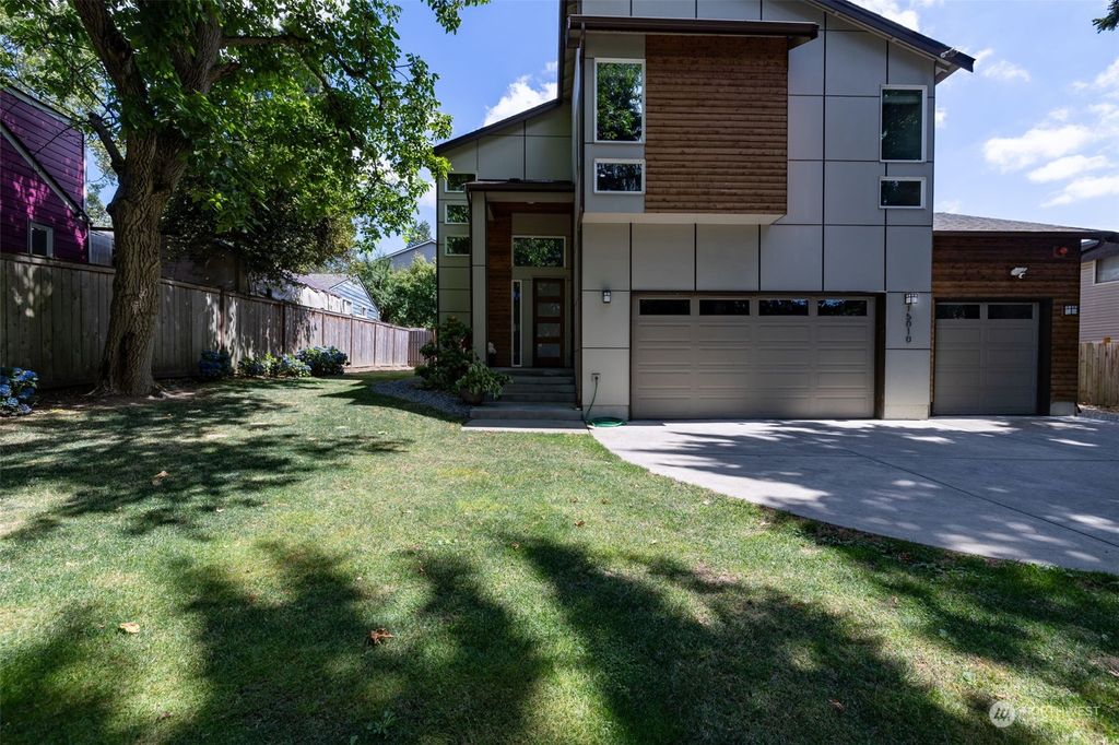 Photo of 15010 Macadam Rd S Rd, Tukwila, WA 98188 (MLS # 2265652)