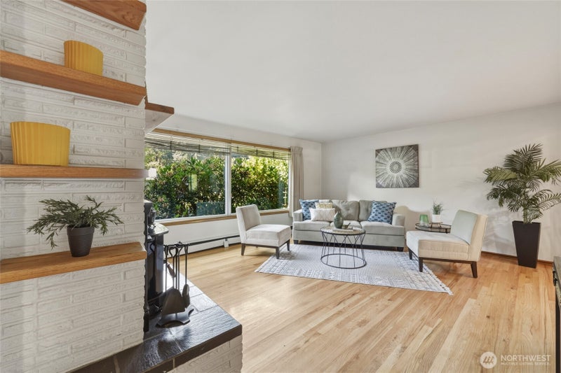 2010 Forest Hill Drive SE
