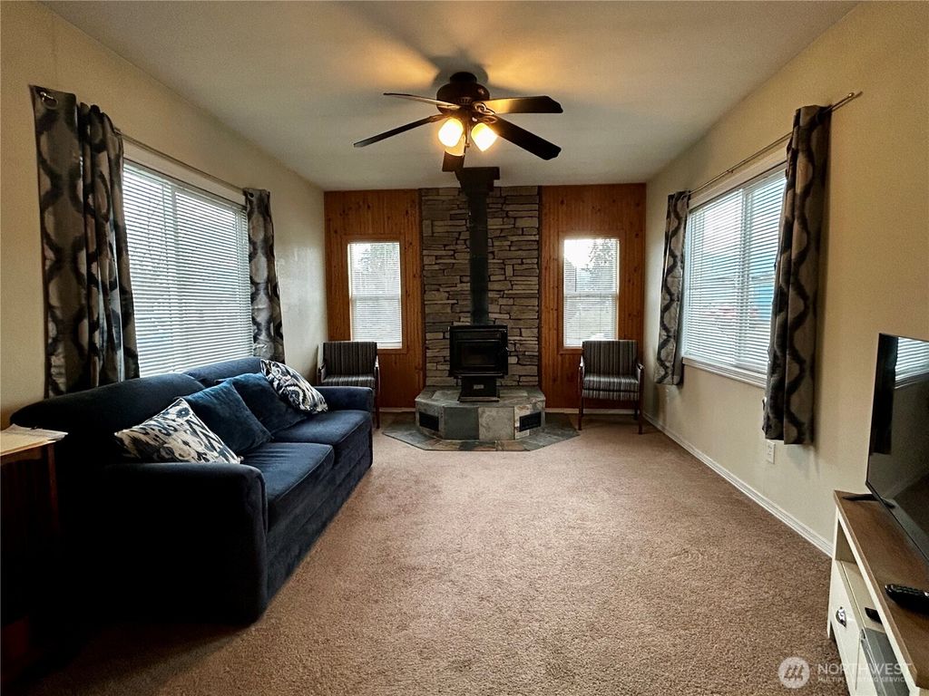 Photo of 491 Mill Road #33, Sequim, WA 98382 (MLS # 2475904)