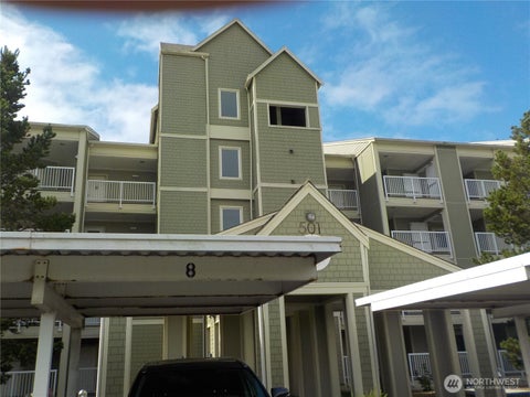 Photo of 501 Shorview Dr SW DR #404, Long Beach, WA 98631 (MLS # 2575667)