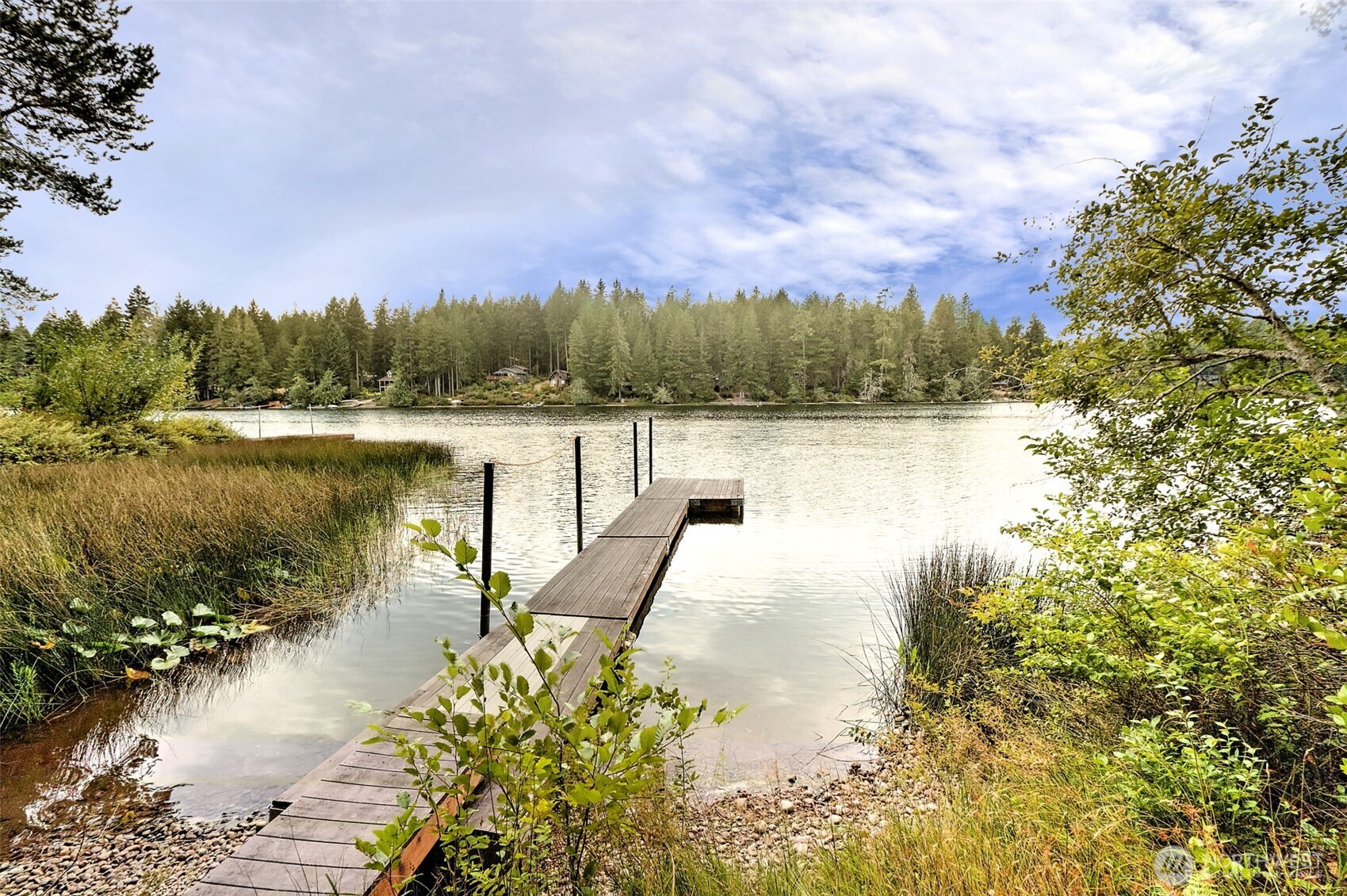 621 NE Tee Lake Road