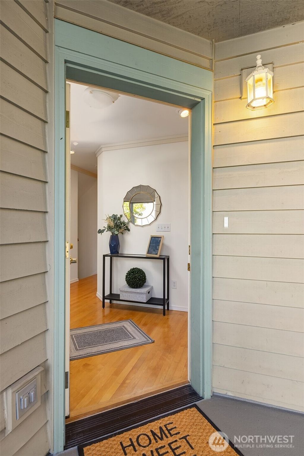 Photo of 112 9th Lane #112, Kirkland, WA 98033 (MLS # 2477021)