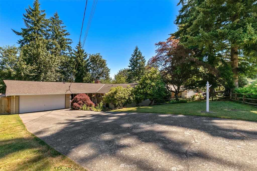 Photo of 8420 Monte Cristo Drive, Everett, WA 98208 (MLS # 1968130)