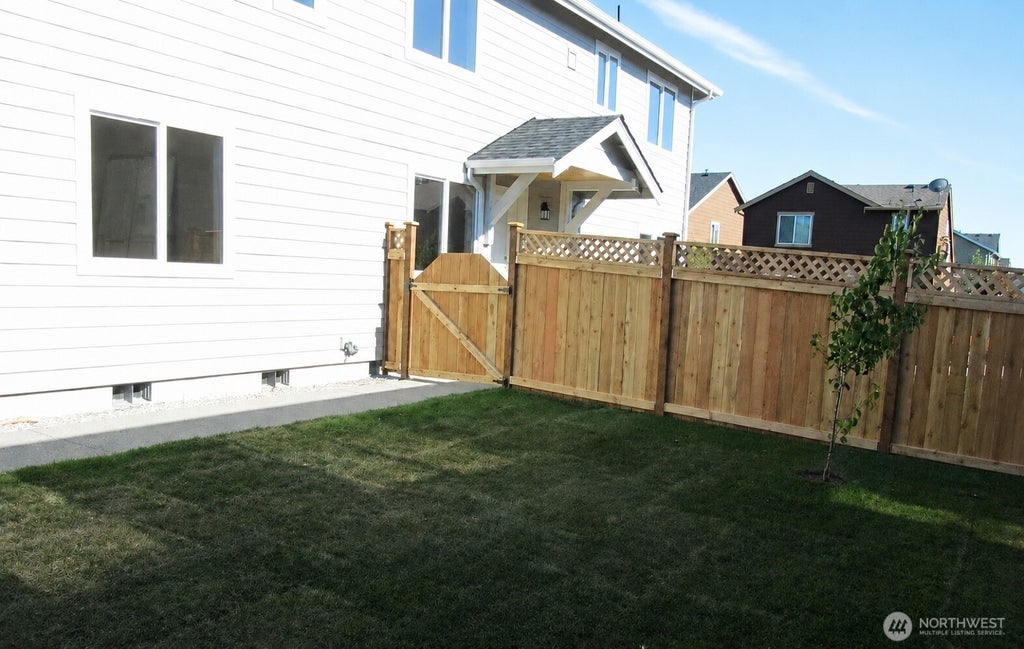 Photo of 6628 Bailey Street SE, Lacey, WA 98513 (MLS # 2577769)