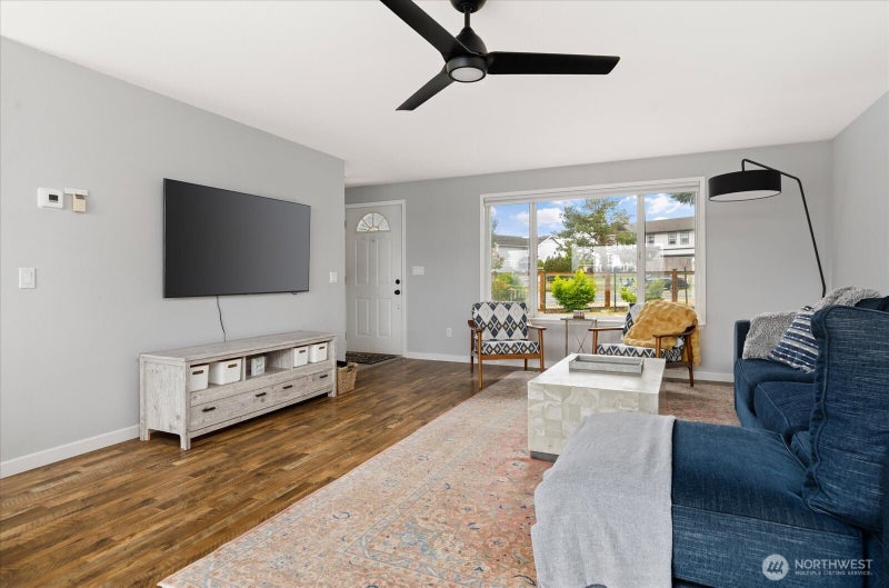 5055 Honeymoon Bay Road